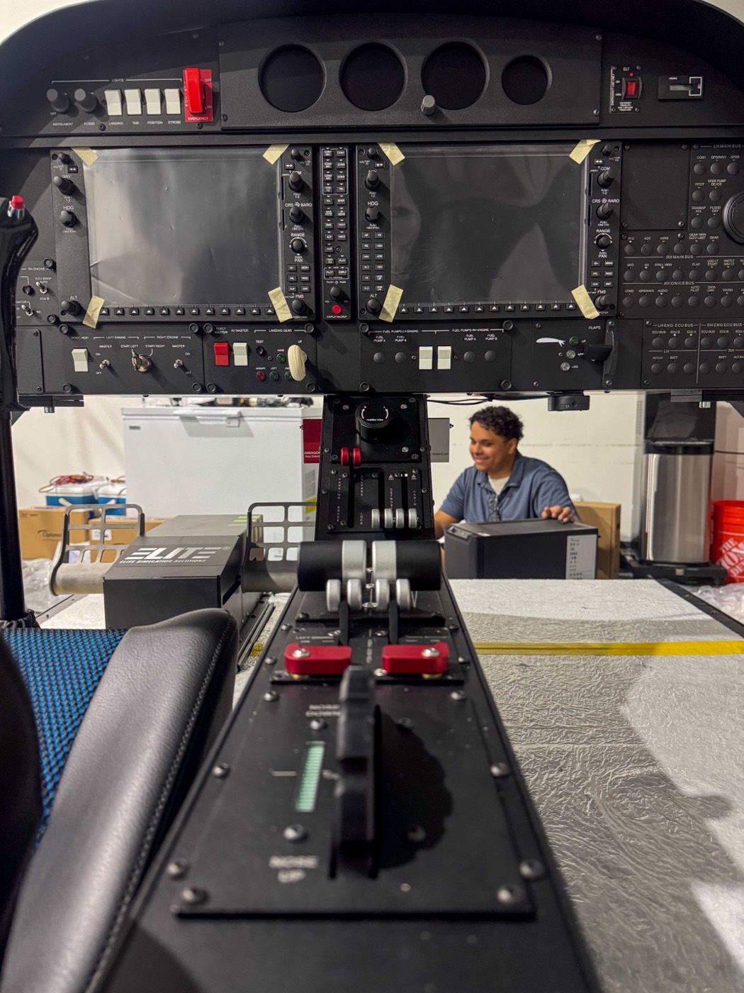 Simulator rig and equipment