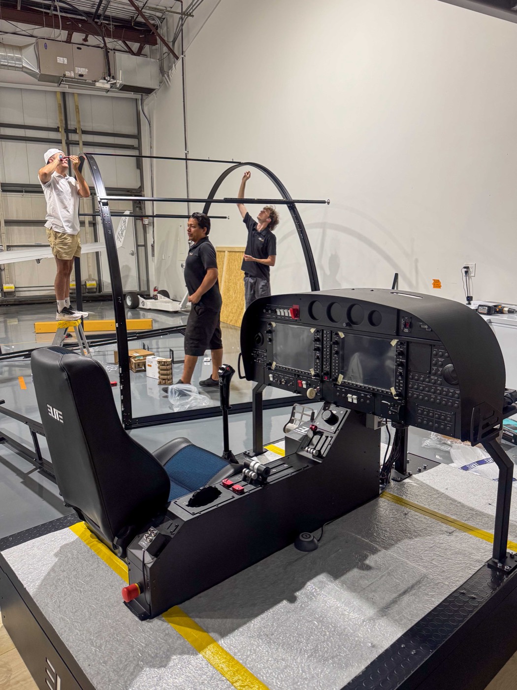Flight Stars DA40/DA42 simulator build
